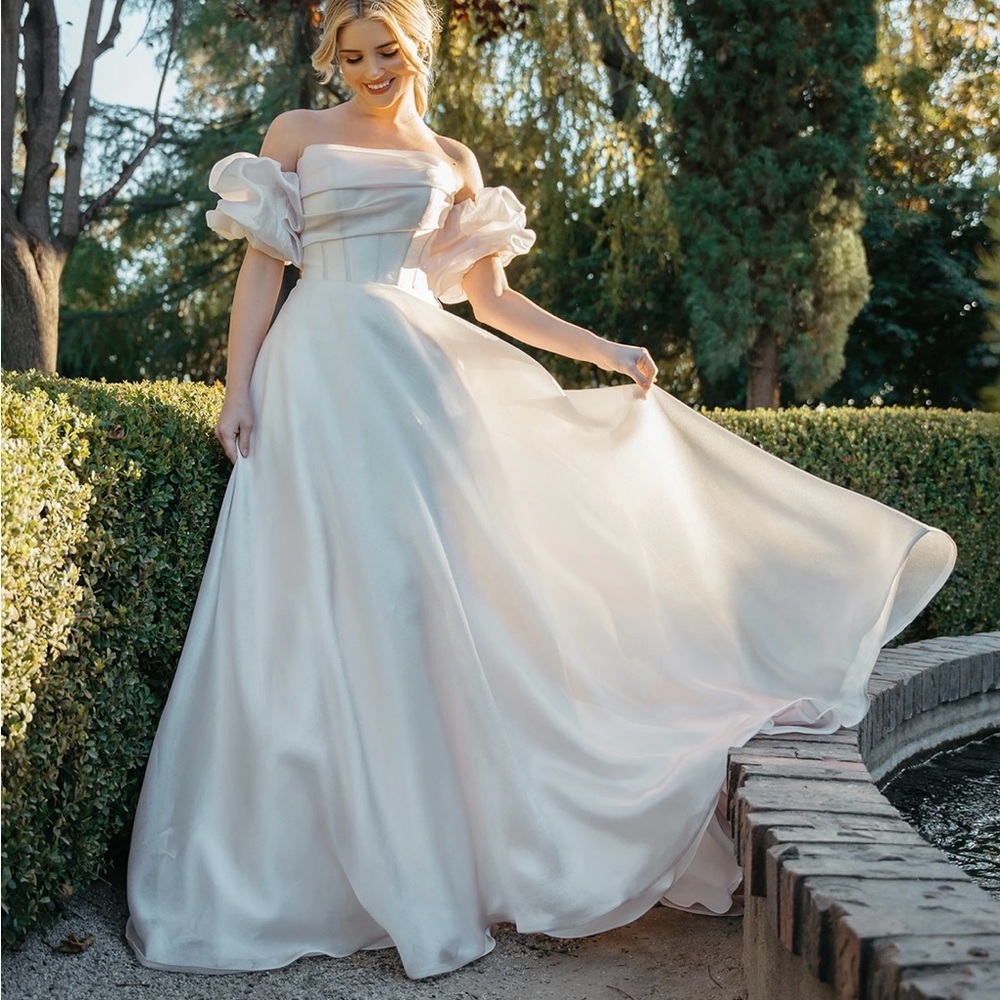 Stella York Off-Shoulder Cream Wedding Dress